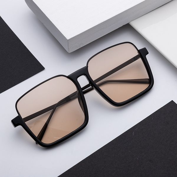 luxury fashion sunglasses for women's uv protection summer holiday half frame large frame glasses trend metal hd finished sunglasses in, White;black
luxury fashion sunglasses for women's uv protection summer holiday half frame large frame glasses trend metal hd finished sunglasses in, White;black