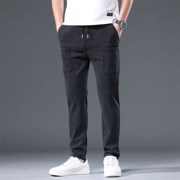 men's pants vintage striped men harem spring multiple pocket mens cargo high street straight fit male casual sweatpants trousers 230307, Black
men's pants vintage striped men harem spring multiple pocket mens cargo high street straight fit male casual sweatpants trousers 230307, Black