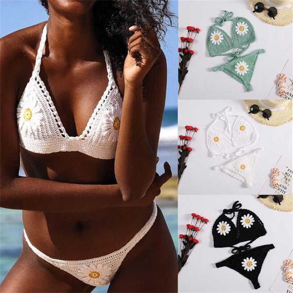 knitted hand hook fresh small daisy strap hollow lace bikini swimsuit suit, White;black
knitted hand hook fresh small daisy strap hollow lace bikini swimsuit suit, White;black