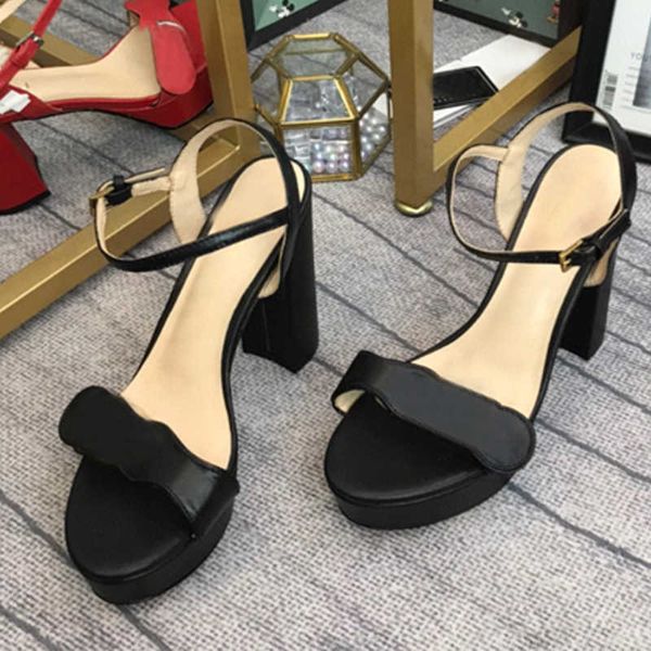 platform heel sandals for womens fashion leather decoration cool shoes designer 8.5cm .5cm high heeled 35-42 ladies rome sandal with box n, Black
platform heel sandals for womens fashion leather decoration cool shoes designer 8.5cm .5cm high heeled 35-42 ladies rome sandal with box n, Black