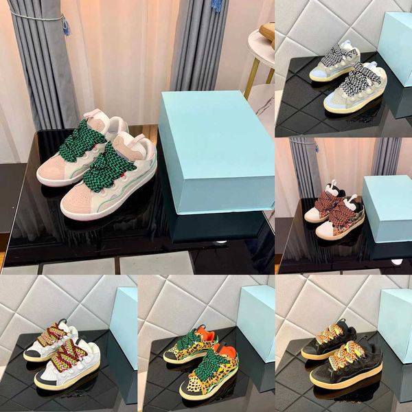 curb sneakers 2023 designer couple mesh women bread shoes style german training curb sneaker mens womens calfskin shoe rubber high sneakers
curb sneakers 2023 designer couple mesh women bread shoes style german training curb sneaker mens womens calfskin shoe rubber high sneakers