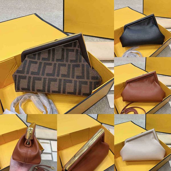 shoulder bags luxury designer bag leather handbag women triangular package fashion shopping crossbody bags purses lady bag 220722
shoulder bags luxury designer bag leather handbag women triangular package fashion shopping crossbody bags purses lady bag 220722