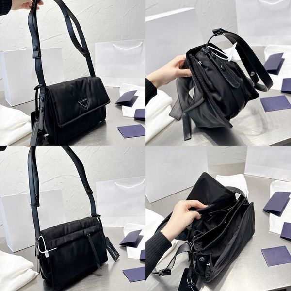 shoulder bags crossbody designer bag women messenger bag simple solid color square wallet mens bags luxurys handbag black purses 230117
shoulder bags crossbody designer bag women messenger bag simple solid color square wallet mens bags luxurys handbag black purses 230117