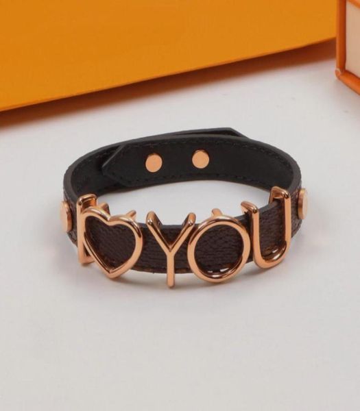 2022 america fashion lady women print letter flower pattern design hollow out letter i love you rivets metal accessories leather b6943614, Black
2022 america fashion lady women print letter flower pattern design hollow out letter i love you rivets metal accessories leather b6943614, Black