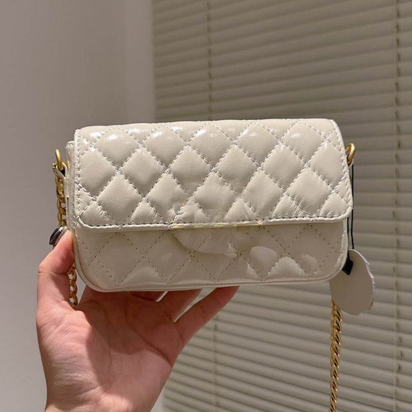 large emblem leather women classic shoulder bag flap mini trend wallet evening crossbody bag designer card holder luxury handbag key pouch s
large emblem leather women classic shoulder bag flap mini trend wallet evening crossbody bag designer card holder luxury handbag key pouch s