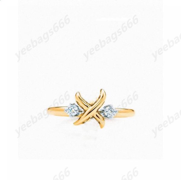 fashion love rings ladies pair wedding couple gift engagement jewelry with box5729297, Silver
fashion love rings ladies pair wedding couple gift engagement jewelry with box5729297, Silver