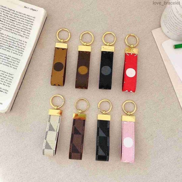 keychains & lanyards designer brand keychain keyring pendant car chain charm letters brown flower black old flowers brown blue white grid tr, Silver
keychains & lanyards designer brand keychain keyring pendant car chain charm letters brown flower black old flowers brown blue white grid tr, Silver