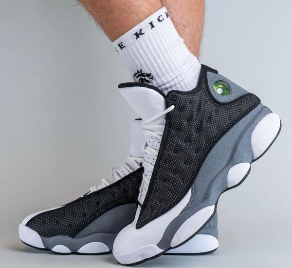 2023 authentic 13 black flint shoes black/university red-flint grey-white 3m reflective men basketball sports sneakers with original box dj5
2023 authentic 13 black flint shoes black/university red-flint grey-white 3m reflective men basketball sports sneakers with original box dj5