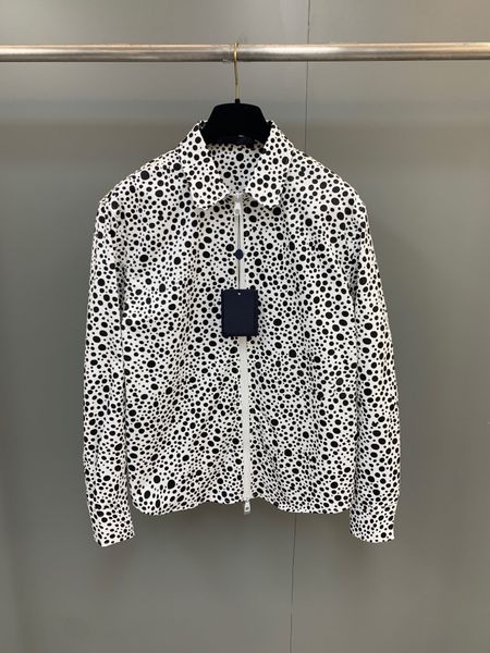 2023 new designer shirts fashion polka dot print design european size luxury brand mens casual zipper shirt, White;black
2023 new designer shirts fashion polka dot print design european size luxury brand mens casual zipper shirt, White;black