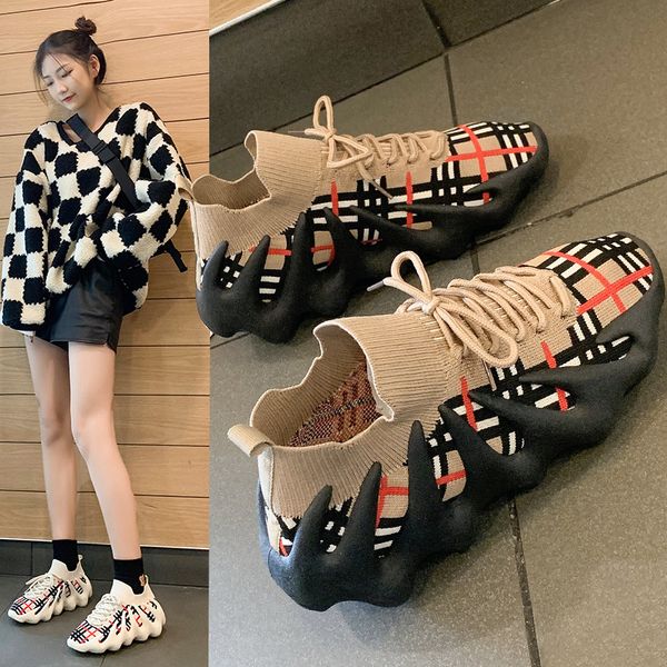 yeeyz women's shoes fashion casual sports shoes spring and autumn outdoor fashion versatile running women's shoes mesh breathable
yeeyz women's shoes fashion casual sports shoes spring and autumn outdoor fashion versatile running women's shoes mesh breathable