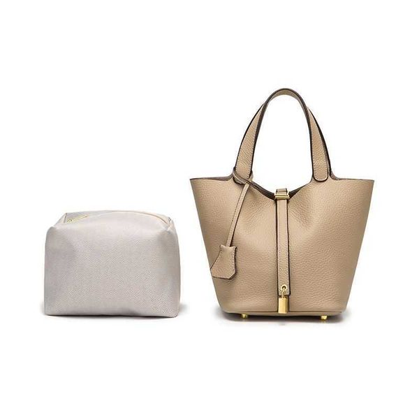 h bag designer original bag 2023 new fashion h home food basket bag leather women's hand soft cow bucket
h bag designer original bag 2023 new fashion h home food basket bag leather women's hand soft cow bucket