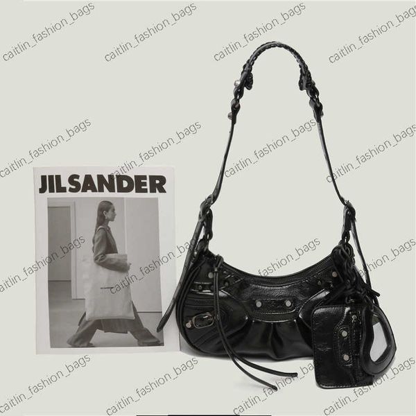 2023 designer luxury crossbody shoulder bags women fashion leather handbags cross body satchels tote bag messenger belt bag for lady wallet
2023 designer luxury crossbody shoulder bags women fashion leather handbags cross body satchels tote bag messenger belt bag for lady wallet
