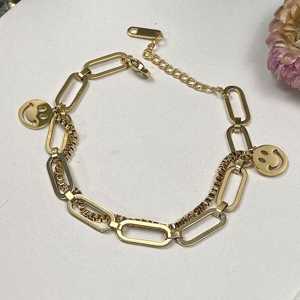 double-layer bracelet hollowed-out smiling face pendant hip-hop temperament trend titanium steel bracelet women's hand jewelry wholesal, Golden;silver
double-layer bracelet hollowed-out smiling face pendant hip-hop temperament trend titanium steel bracelet women's hand jewelry wholesal, Golden;silver