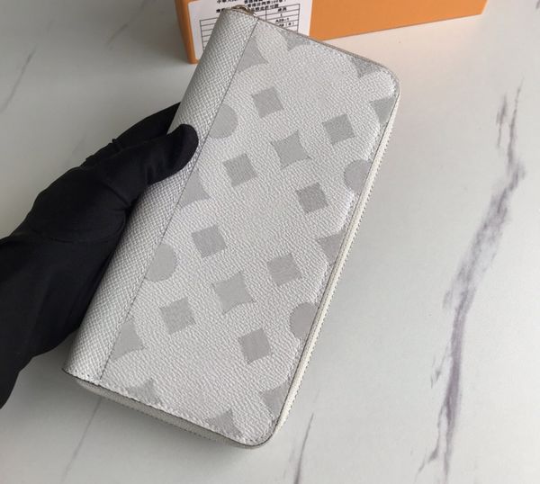 fashion designer wallets luxury damier graphite purse mens womens slim clutch highs quality flower letter coin purses long card holders with, Red;black
fashion designer wallets luxury damier graphite purse mens womens slim clutch highs quality flower letter coin purses long card holders with, Red;black