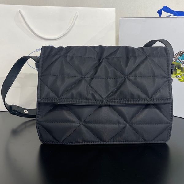 designer luxury bags 2023 new women's bags men's bags crossbody bags commuter bags between face line decoration nylon shoulder bag
designer luxury bags 2023 new women's bags men's bags crossbody bags commuter bags between face line decoration nylon shoulder bag