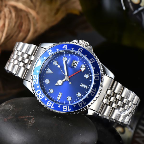watches wristwatches full wrist male 40 mm date luxury steel metal band quartz clock x306, Silver
watches wristwatches full wrist male 40 mm date luxury steel metal band quartz clock x306, Silver