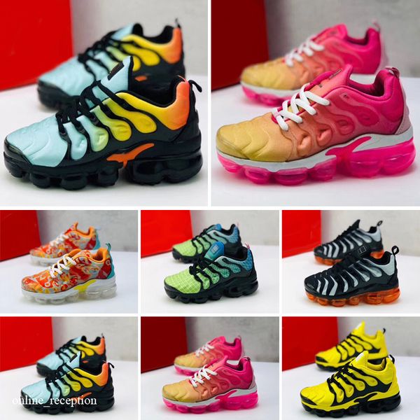 designers kids shoes brand children casual sports trainers boys and girls sneakers children's running for gift size 24-35, Black
designers kids shoes brand children casual sports trainers boys and girls sneakers children's running for gift size 24-35, Black