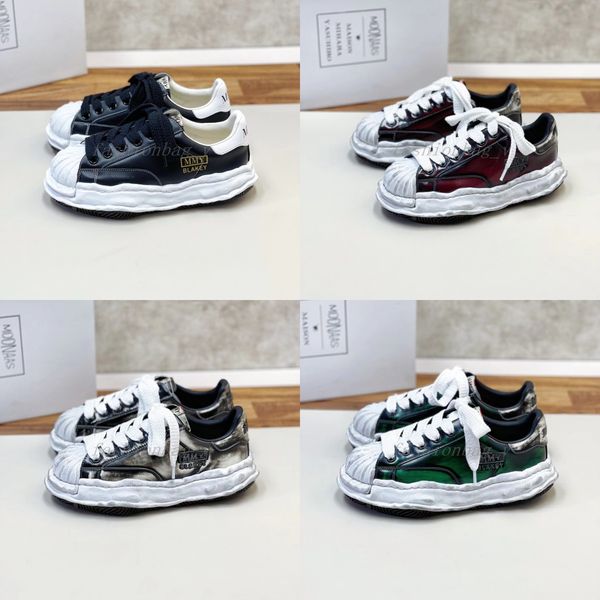 designer sneakers casual shoes leather lace up handmade women men fashion platform oversized sneaker white black luxury shoe
designer sneakers casual shoes leather lace up handmade women men fashion platform oversized sneaker white black luxury shoe