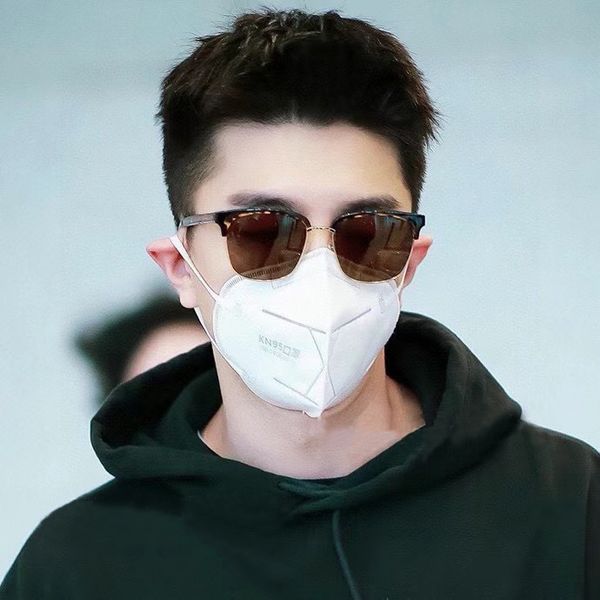 0382 black/gold square sunglasses classic glasses men shades gafas de sol designers sunglasses uv400 eyewear with box, White;black
0382 black/gold square sunglasses classic glasses men shades gafas de sol designers sunglasses uv400 eyewear with box, White;black