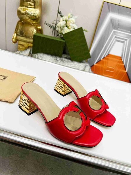 luxury designer women's shoes classic fashion flat sandals channel thick bottom casual open-toe summer fashion women's shoes beach, Black
luxury designer women's shoes classic fashion flat sandals channel thick bottom casual open-toe summer fashion women's shoes beach, Black