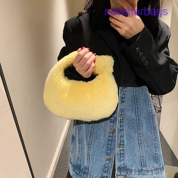 original edition bottegs venets point bags online shop 2023 autumn and winter plush lamb wool women's mini handy dumpling fashion women
original edition bottegs venets point bags online shop 2023 autumn and winter plush lamb wool women's mini handy dumpling fashion women