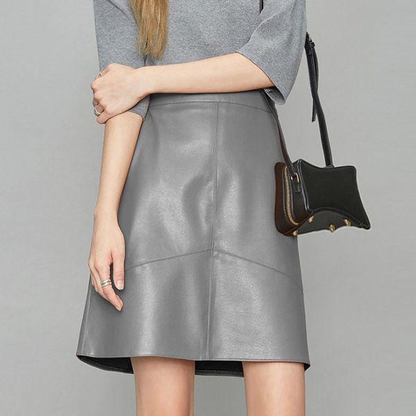 skirts autumn fashion elegant women pu leather skirt casual high waist mini skirt ladies a-line short skirts black gray green 230308
skirts autumn fashion elegant women pu leather skirt casual high waist mini skirt ladies a-line short skirts black gray green 230308