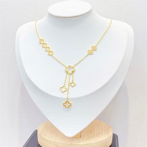 designer jewelry fashion new four-leaf clover pendant 18k gold non-fading necklace birthday gift wholesale, Silver
designer jewelry fashion new four-leaf clover pendant 18k gold non-fading necklace birthday gift wholesale, Silver