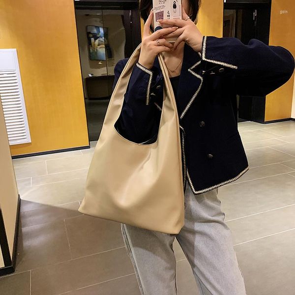 shoulder bags large-capacity bag style ladies all-match fashion casual crocodile pattern shopping portable diagonal
shoulder bags large-capacity bag style ladies all-match fashion casual crocodile pattern shopping portable diagonal