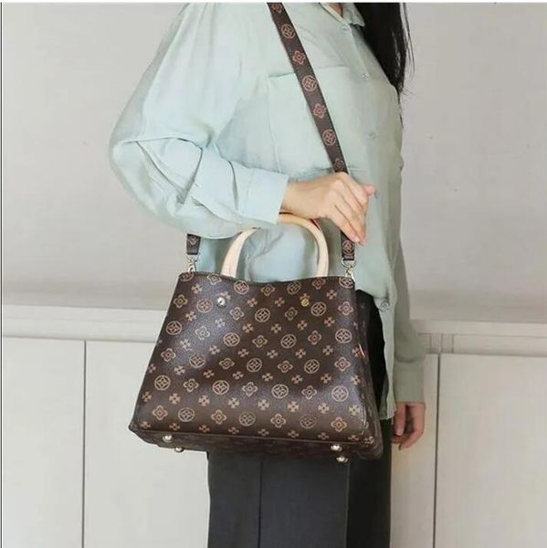 designer bags women designers handbags luxurys shopping bag classic brand leather large capacity handbag luxury designer tote bag
designer bags women designers handbags luxurys shopping bag classic brand leather large capacity handbag luxury designer tote bag