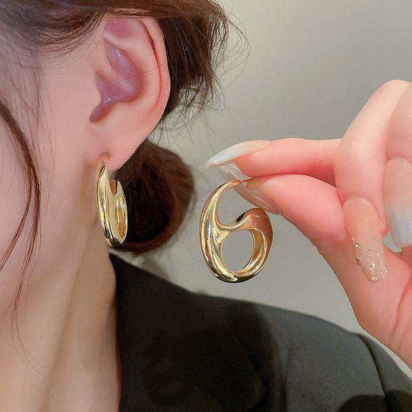 charm exquisite design digital 6 drop stud earrings luxury trendy metal earring for woman party jewelry girls gift 2023 new, Golden
charm exquisite design digital 6 drop stud earrings luxury trendy metal earring for woman party jewelry girls gift 2023 new, Golden