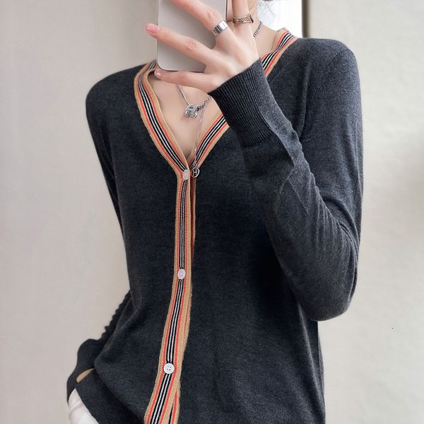 women's knits tees 2023 fashion cardigan knitted cashmere women casual vneck autumn winter womens 100 wool 230308, White
women's knits tees 2023 fashion cardigan knitted cashmere women casual vneck autumn winter womens 100 wool 230308, White
