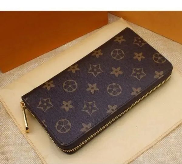 2023 fashion flowers designer zipper wallets luxurys men women leather bags classic letters coin purse original box plaid card holder 60017, Red;black
2023 fashion flowers designer zipper wallets luxurys men women leather bags classic letters coin purse original box plaid card holder 60017, Red;black