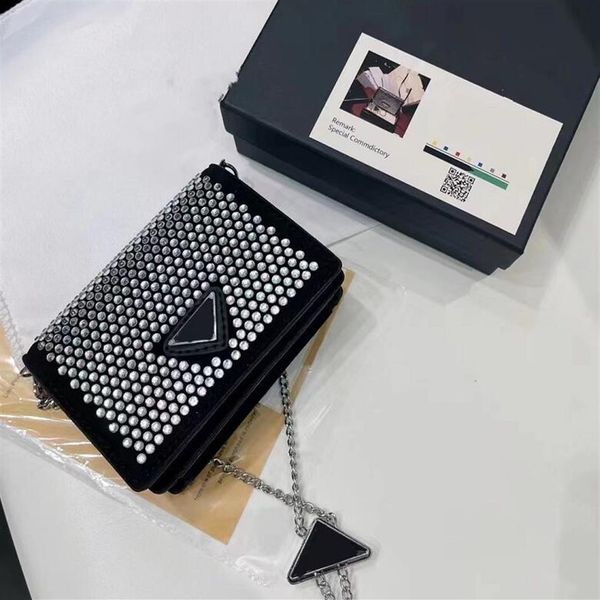 genuine leather new luxury designer card purses women fashion adjustable chain coin purses holder lady key wallet handbags bags in290t, Red;black
genuine leather new luxury designer card purses women fashion adjustable chain coin purses holder lady key wallet handbags bags in290t, Red;black