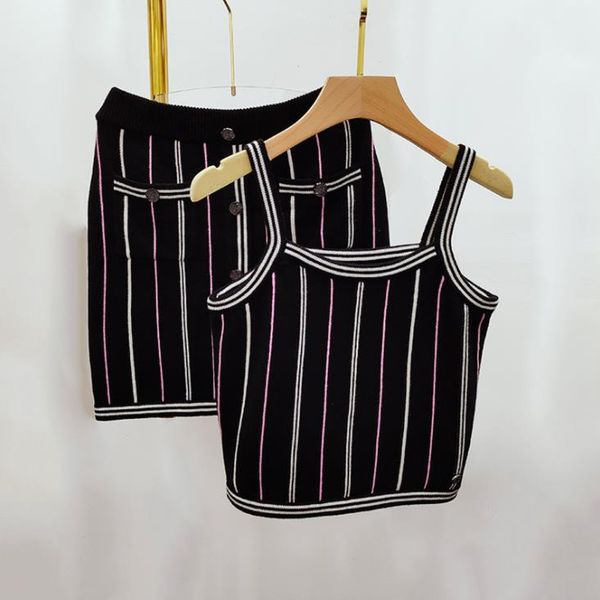 301 l 2023 milan runway two pieces sets crew neck short pants sleeveless black striped brand same style fashion womens clothes xue1, White
301 l 2023 milan runway two pieces sets crew neck short pants sleeveless black striped brand same style fashion womens clothes xue1, White