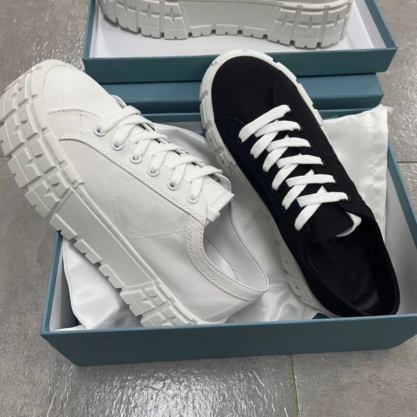 with box prad shoes women wheel cassetta platform flat sneakers thick rubber bottom trainer canvas lace-up shoes luxury casual shoes with sk, Black
with box prad shoes women wheel cassetta platform flat sneakers thick rubber bottom trainer canvas lace-up shoes luxury casual shoes with sk, Black