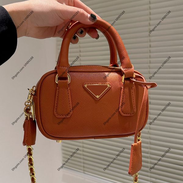 23fw women luxurys designers crossbody bags mini tote genuine leather saffiano shopping bags clemence handbag shouder for ladies with metal
23fw women luxurys designers crossbody bags mini tote genuine leather saffiano shopping bags clemence handbag shouder for ladies with metal