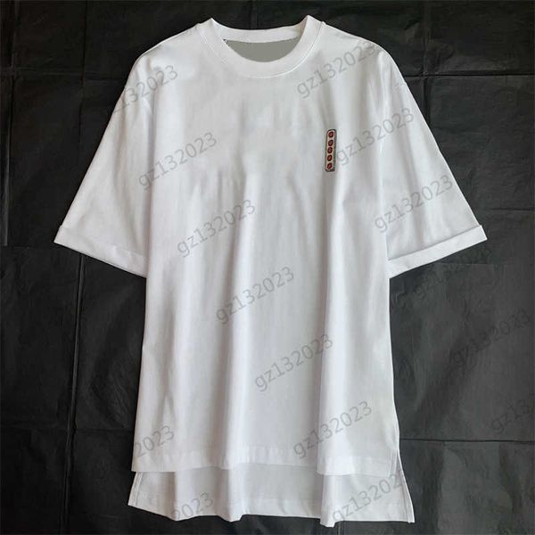 luxury womens t-shirts brand logo embroidery thread round neck pullover t-shirt side slit irregular hem design slim women graphic t-shirts, White
luxury womens t-shirts brand logo embroidery thread round neck pullover t-shirt side slit irregular hem design slim women graphic t-shirts, White