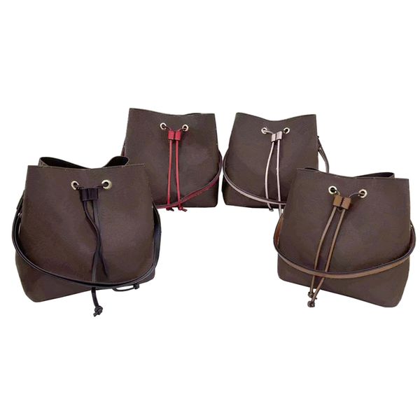 good quality designer bucket drawstring shoulder bag for women flower crossbody purse geometric handbags crossbody laser diamond l1518
good quality designer bucket drawstring shoulder bag for women flower crossbody purse geometric handbags crossbody laser diamond l1518