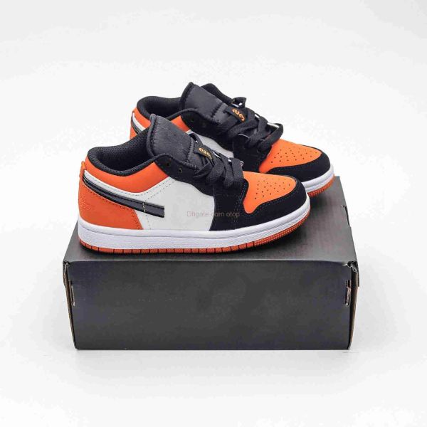 1 low shattered backboard (gs) kids sports shoes 1s black white starfish girls boys children students sneakers 553560-128 us size 8c-3y eur
1 low shattered backboard (gs) kids sports shoes 1s black white starfish girls boys children students sneakers 553560-128 us size 8c-3y eur