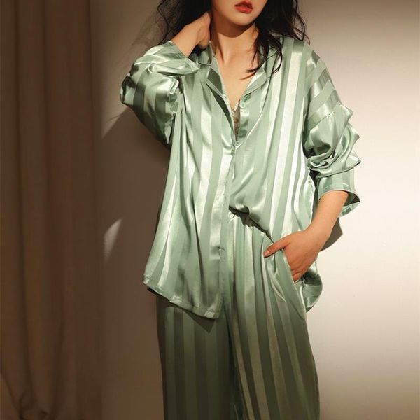 women's sleepwear women nightwear grid stripe luxury ice silk pajamas set long sleeve soft sleepwear female spring summer large size ho, Black;red
women's sleepwear women nightwear grid stripe luxury ice silk pajamas set long sleeve soft sleepwear female spring summer large size ho, Black;red