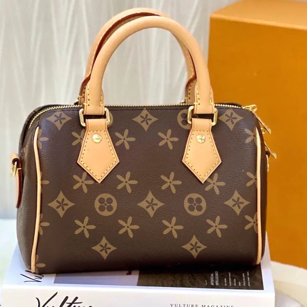 designer m81085 25 nano speedy 20 mini bandouliere mens 7a classic embossed clutch bag women's luxury soft genuine leather crossbody ha
designer m81085 25 nano speedy 20 mini bandouliere mens 7a classic embossed clutch bag women's luxury soft genuine leather crossbody ha