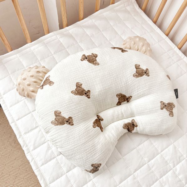 pillows cute bear baby pillow 0-2y born baby stuff cotton gauze breathable baby accessories four seasons pillow 230309
pillows cute bear baby pillow 0-2y born baby stuff cotton gauze breathable baby accessories four seasons pillow 230309