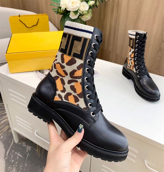 2023 designer paris rockoko black leather biker boots ff zucca knitted sock-style flats stretch fabric combat ankle boot sneakers with origi
2023 designer paris rockoko black leather biker boots ff zucca knitted sock-style flats stretch fabric combat ankle boot sneakers with origi