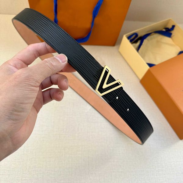 classic designer women belt fashion vintage alphabet smooth buckle men jeans casual belt wide 30mm premium cowhide belt with gift box, Black;brown
classic designer women belt fashion vintage alphabet smooth buckle men jeans casual belt wide 30mm premium cowhide belt with gift box, Black;brown