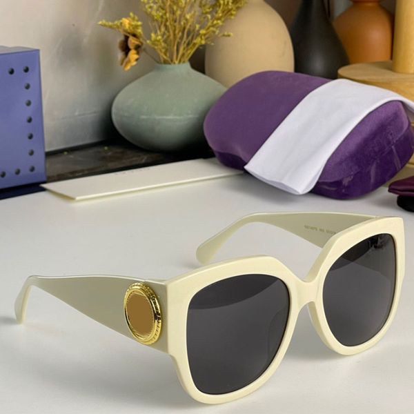 summer designer eyeglasses mens square shades luxury womens sunglasses fashion double g decorative mirror legs fashion selling style holiday, White;black
summer designer eyeglasses mens square shades luxury womens sunglasses fashion double g decorative mirror legs fashion selling style holiday, White;black