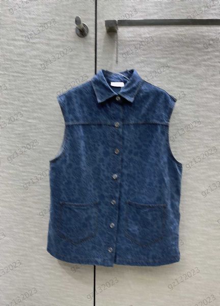 denim tanks camis camellia flocking logo custom button sleeveless vest striped trim lapel pocket regular version retro style womens wear, White
denim tanks camis camellia flocking logo custom button sleeveless vest striped trim lapel pocket regular version retro style womens wear, White
