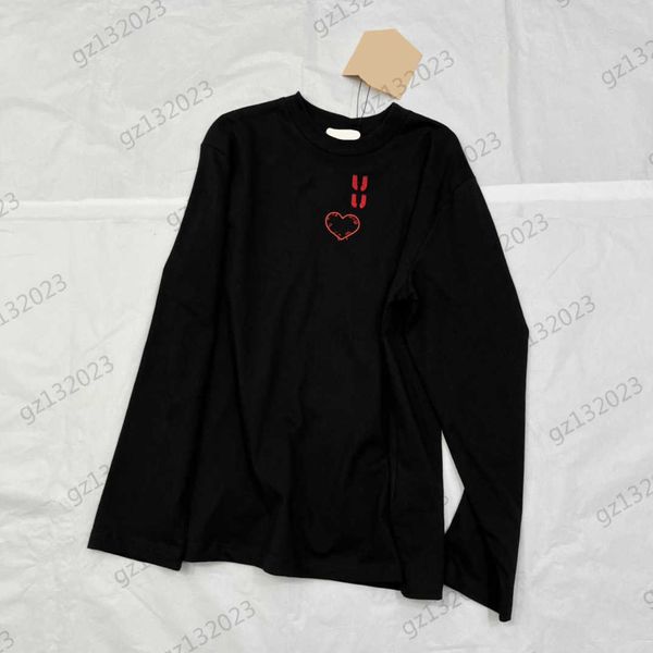 long sleeve t-shirts red letter love embroidered round neck pullover t-shirt simple designer casual joker brand t-shirts for women black, White
long sleeve t-shirts red letter love embroidered round neck pullover t-shirt simple designer casual joker brand t-shirts for women black, White
