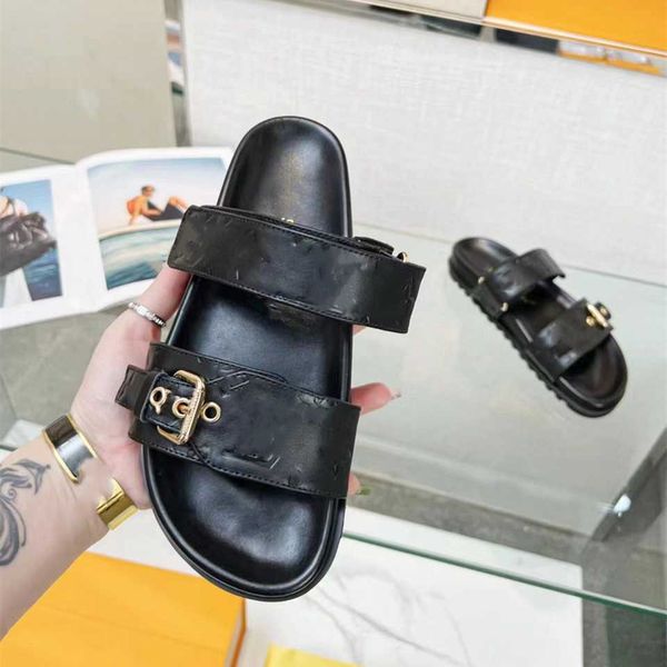 designer beach shoes women flat sandals womens slide louiseity white black red viutonity blue beach slippers l12a
designer beach shoes women flat sandals womens slide louiseity white black red viutonity blue beach slippers l12a