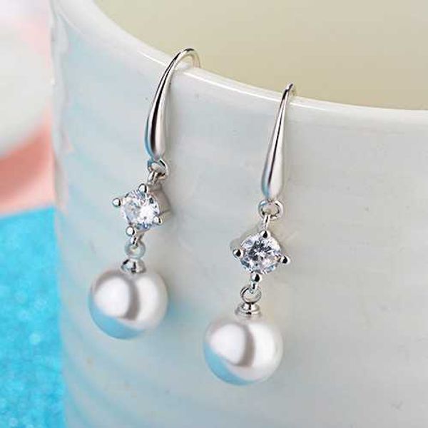 charm gorgeous female earrings 925 silver needle freshwater pearl earrings zircon long tassel ear line women wedding jewelry bijoux l230309, Golden
charm gorgeous female earrings 925 silver needle freshwater pearl earrings zircon long tassel ear line women wedding jewelry bijoux l230309, Golden