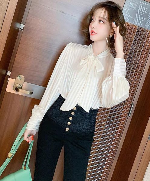 cel2022 vertical striped shirt women's shirt fashion clothing embroidery letters business short sleeve kashi t-shirt skateboard casual, White
cel2022 vertical striped shirt women's shirt fashion clothing embroidery letters business short sleeve kashi t-shirt skateboard casual, White